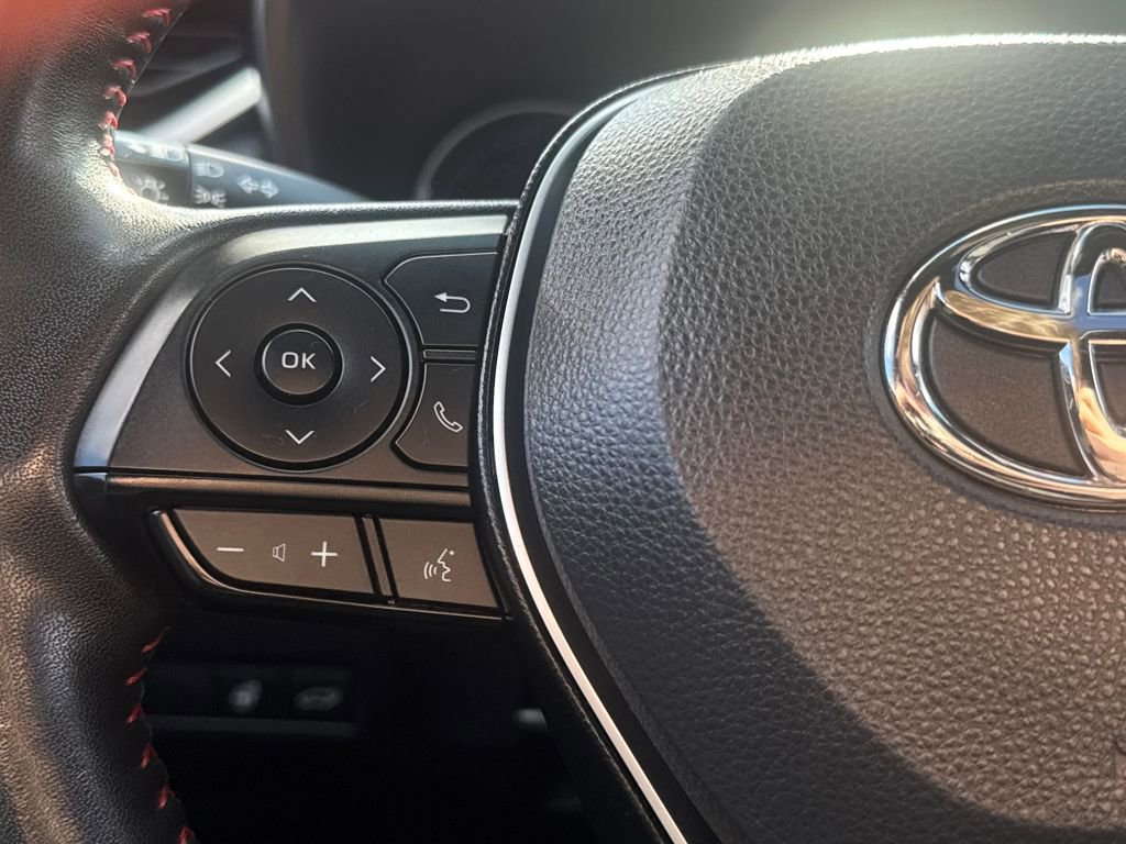 Used 2022 Toyota RAV4 SE image 20