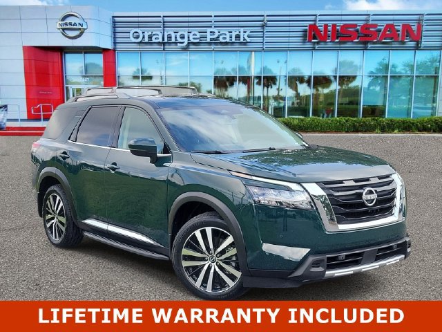 Used 2025 Nissan Pathfinder Platinum w/ Cargo Package