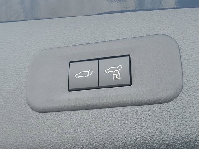 New 2026 Toyota Crown Signia image 9