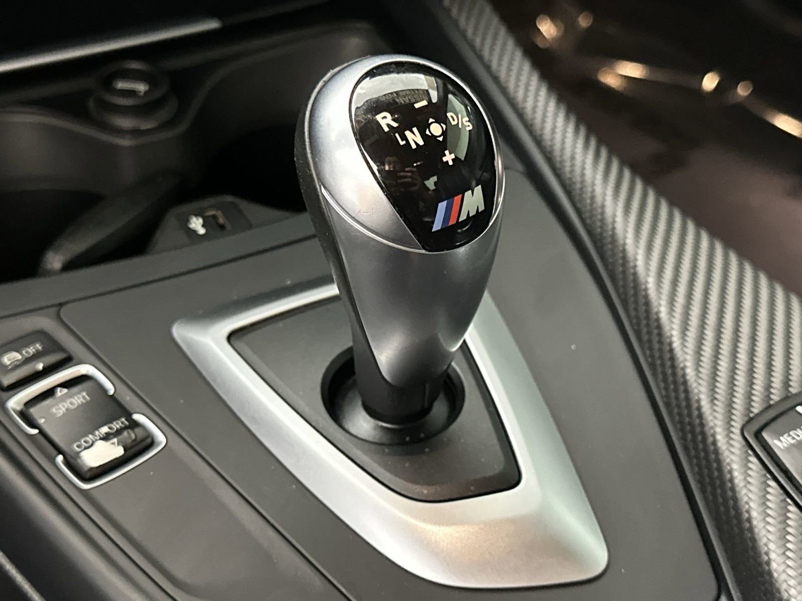 Used 2017 BMW M2 image 20