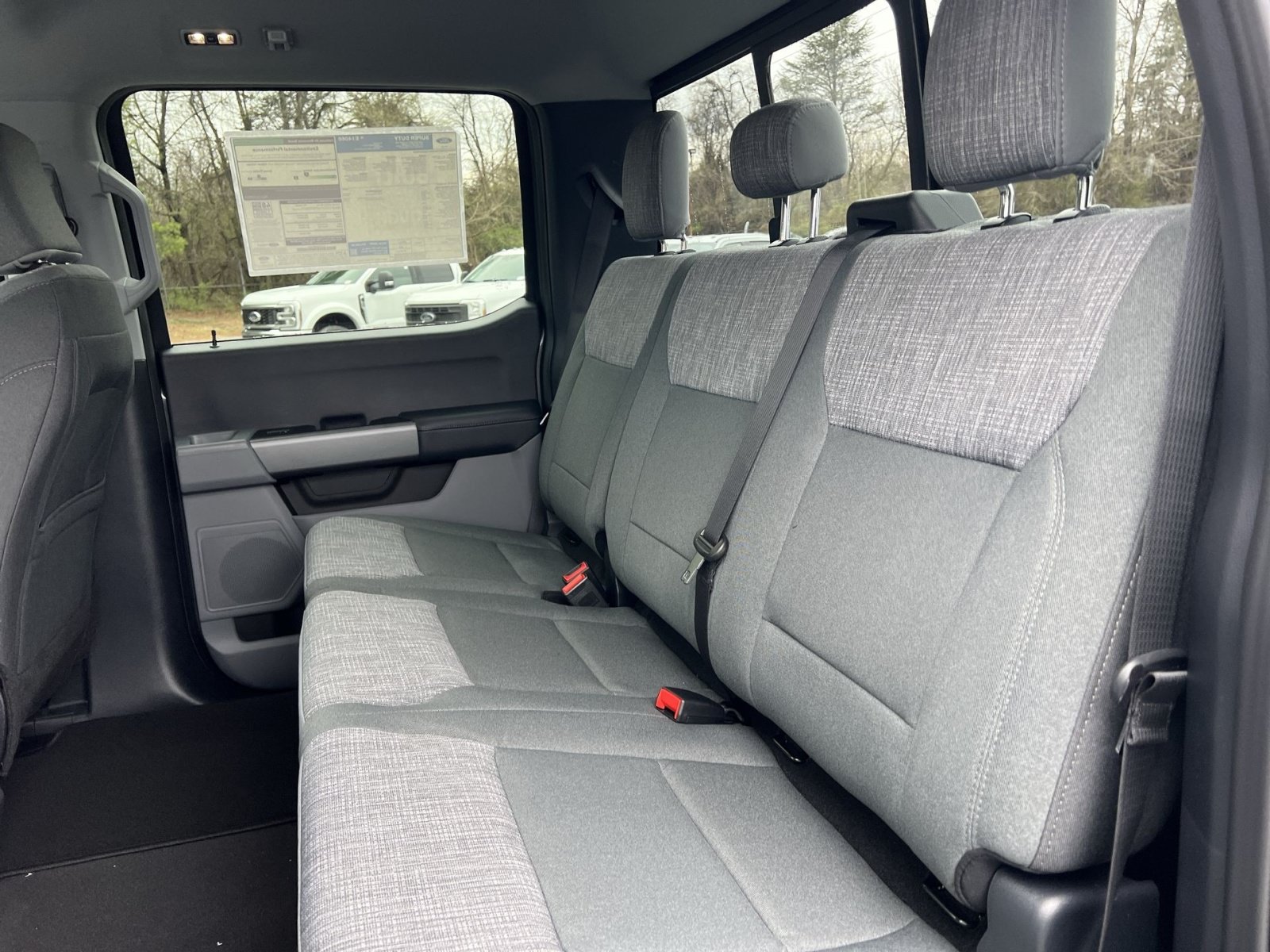 New 2026 Ford F250 XLT w/ FX4 Off-Road Package AWD/4WD image 31
