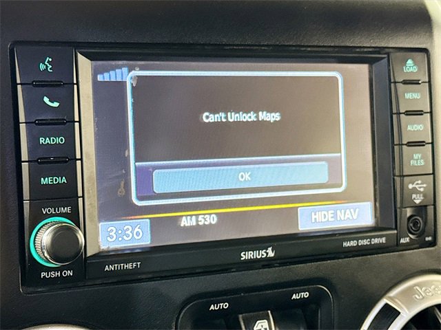 Used 2015 Jeep Wrangler Unlimited Rubicon image 12