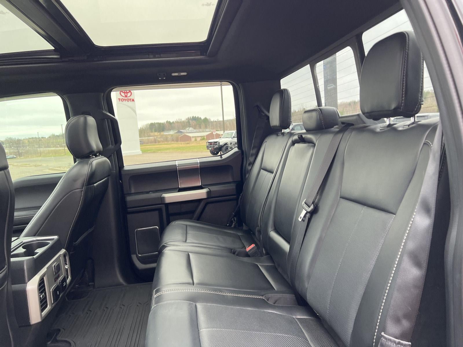 Used 2020 Ford F150 Lariat w/ Equipment Group 502A Luxury AWD/4WD image 13