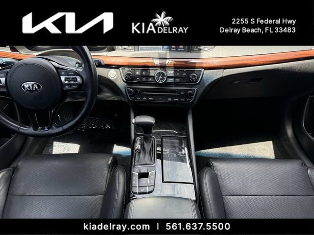 Used 2017 Kia Cadenza Technology FWD image 12