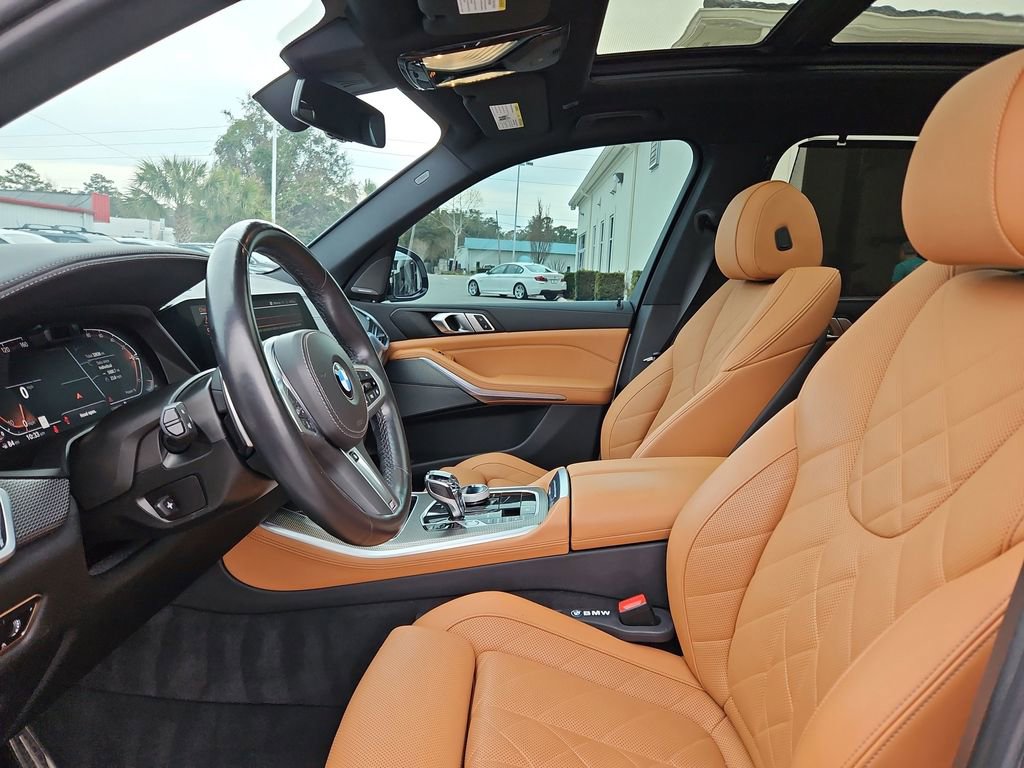 Used 2023 BMW X5 xDrive40i w/ Executive Package image 27