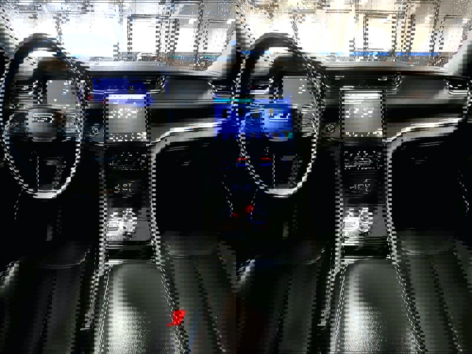 Used 2021 Jeep Grand Cherokee L Limited w/ Luxury Tech Group II image 22