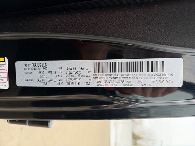 Used 2017 Jeep Wrangler Unlimited Willys image 42