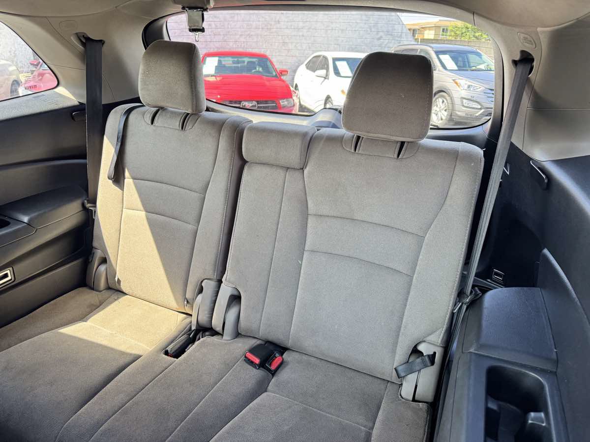 Used 2019 Honda Pilot LX image 27