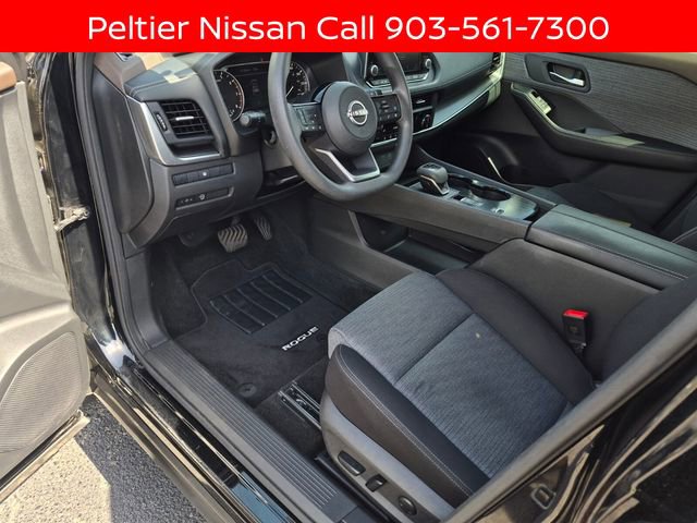 Certified 2023 Nissan Rogue SV image 18
