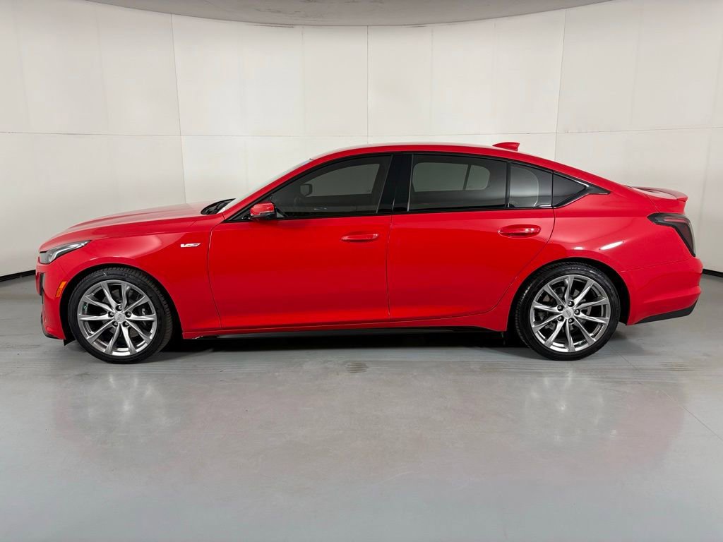 Used 2024 Cadillac CT5 V RWD image 5