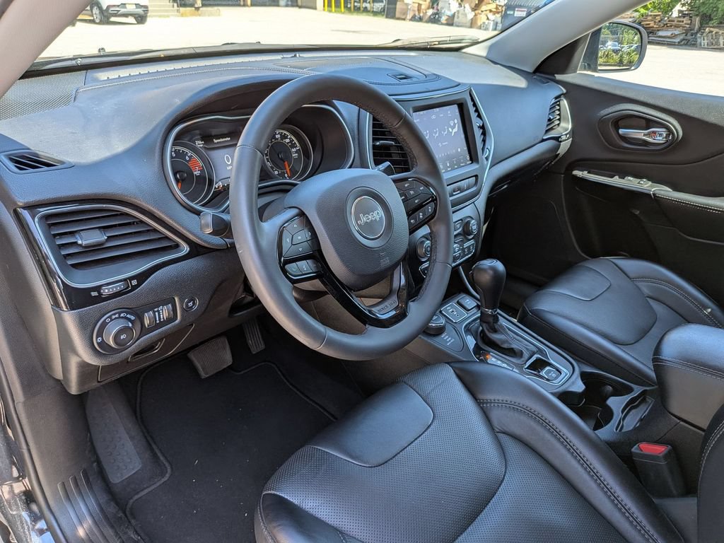 Used 2023 Jeep Cherokee Altitude Lux AWD/4WD image 13