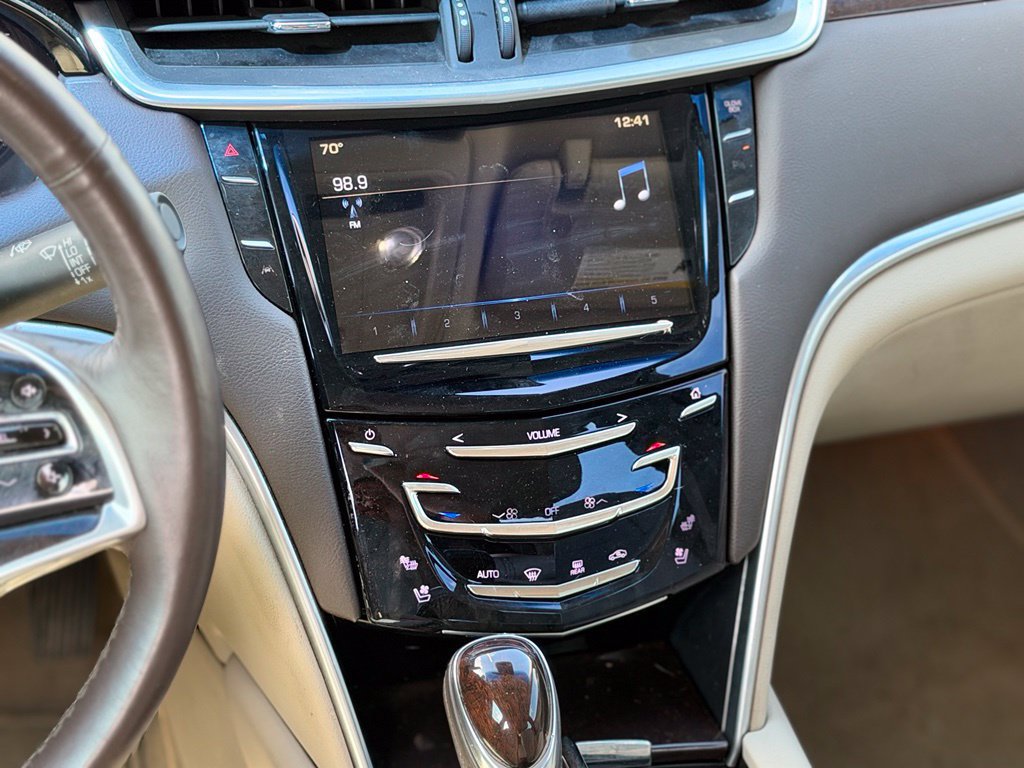 Used 2016 Cadillac XTS Luxury w/ Driver Awareness Package FWD image 13
