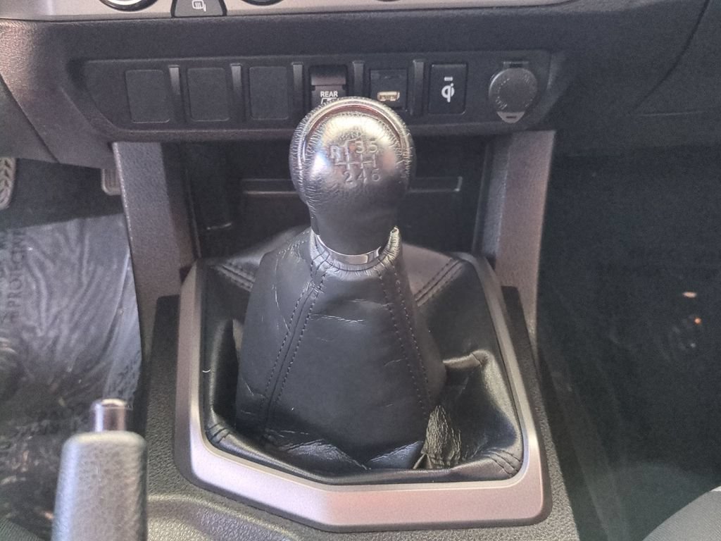 Used 2023 Toyota Tacoma TRD Sport AWD/4WD image 19