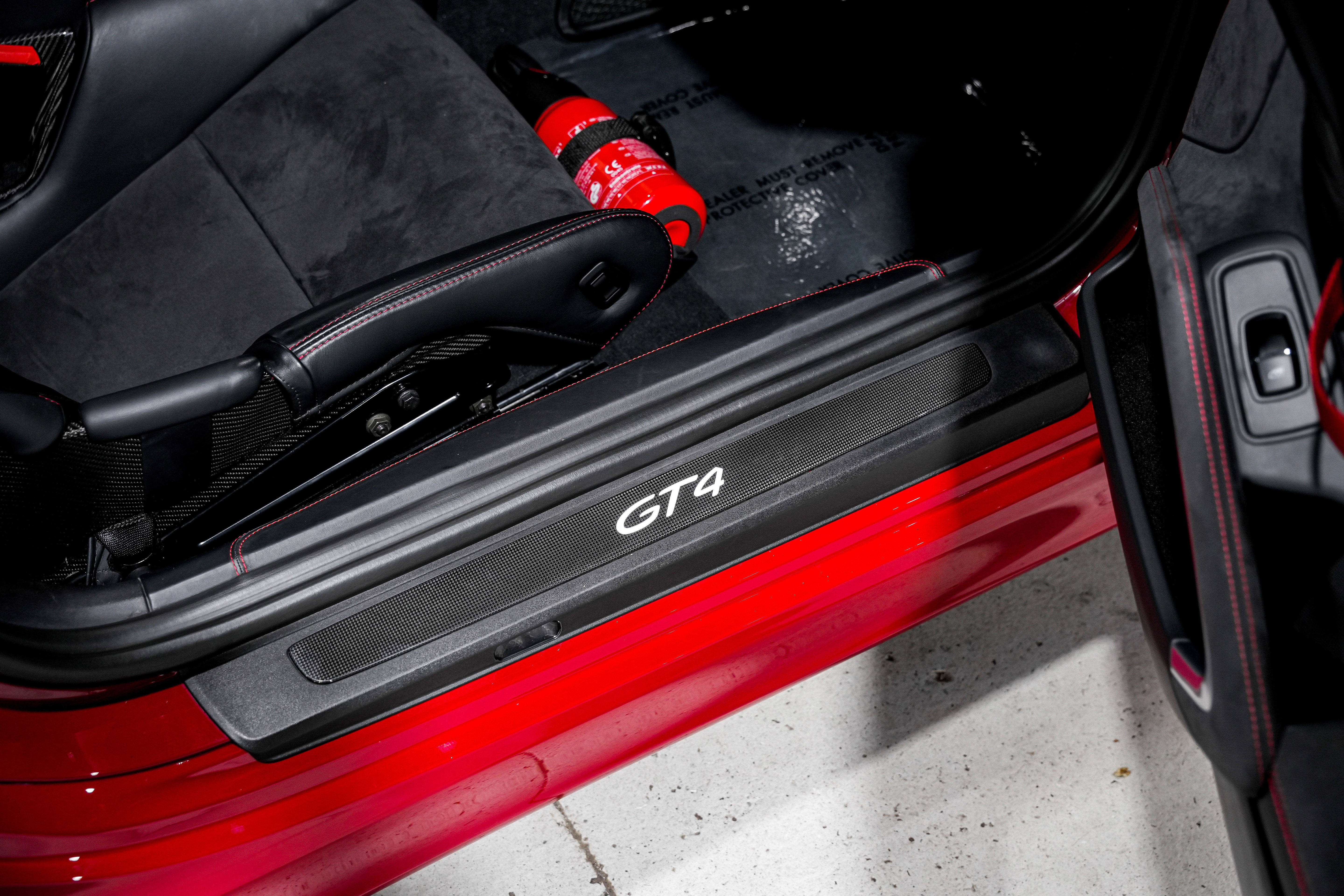Used 2016 Porsche Cayman GT4 RWD image 24