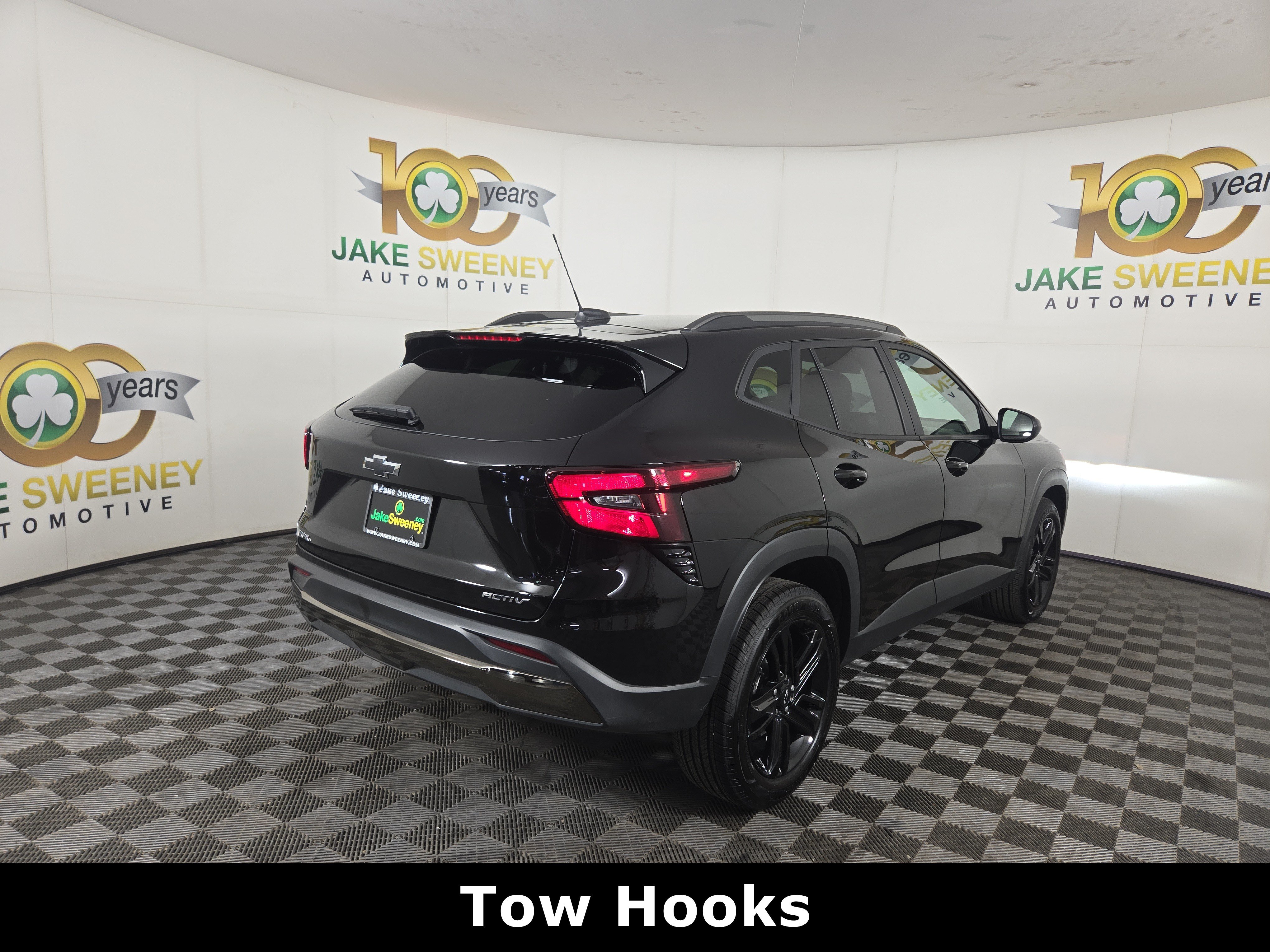 Used 2025 Chevrolet Trax ACTIV w/ Sunroof Package FWD image 9