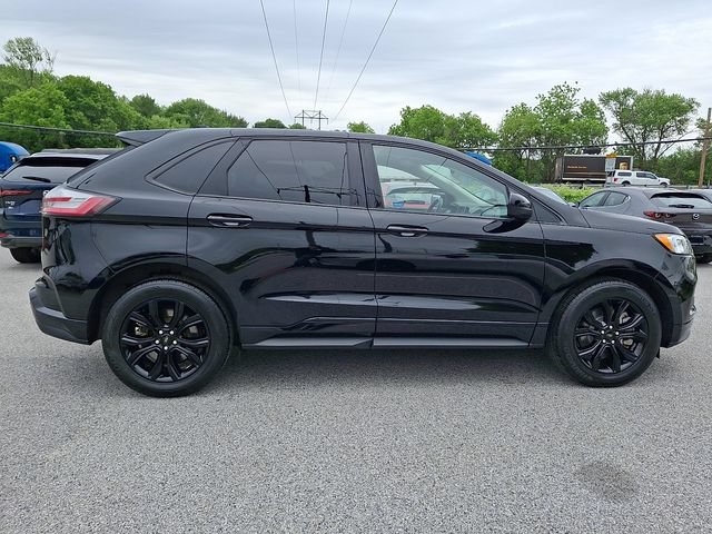 Used 2022 Ford Edge SE w/ Black Appearance Package AWD/4WD image 9