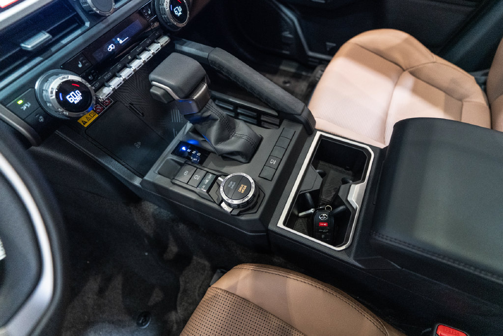 New 2026 Toyota 4Runner Limited AWD/4WD image 26