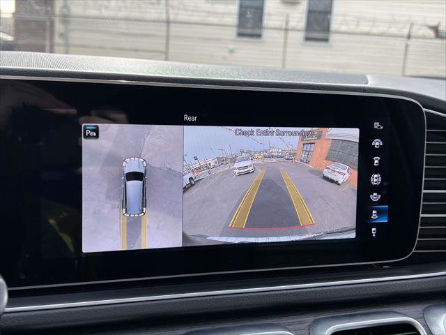 Used 2022 Mercedes-Benz GLS 450 4MATIC image 30