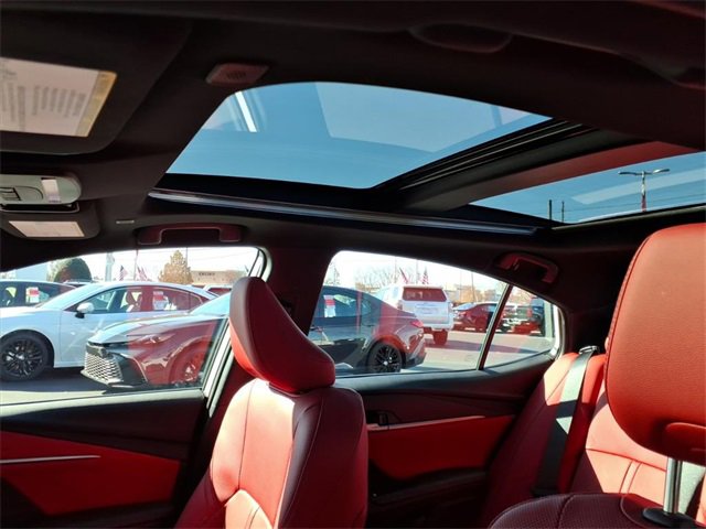 Used 2025 Toyota Camry XSE image 17