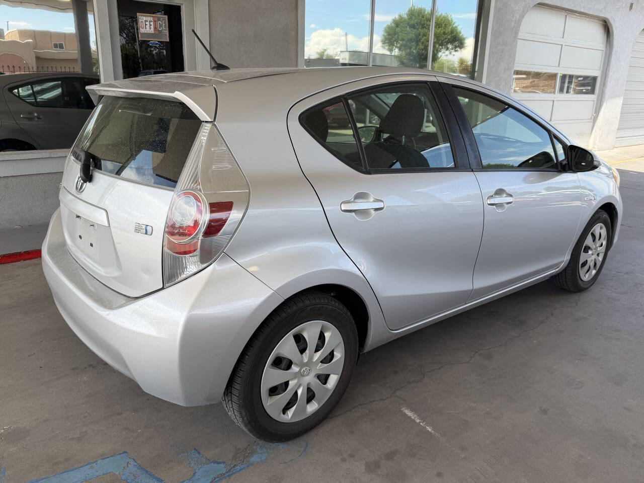 Used 2014 Toyota Prius C Two FWD image 8