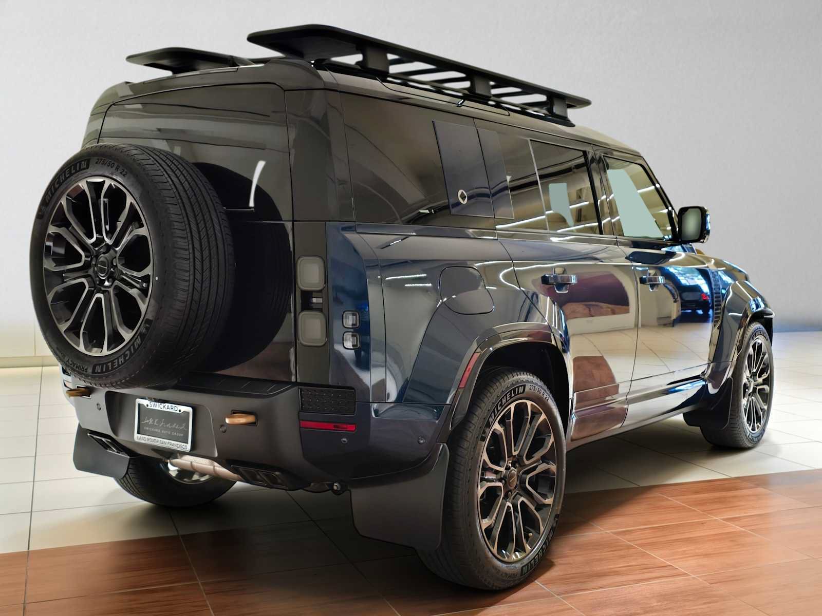 New 2026 Land Rover Defender 110 OCTA AWD/4WD image 5
