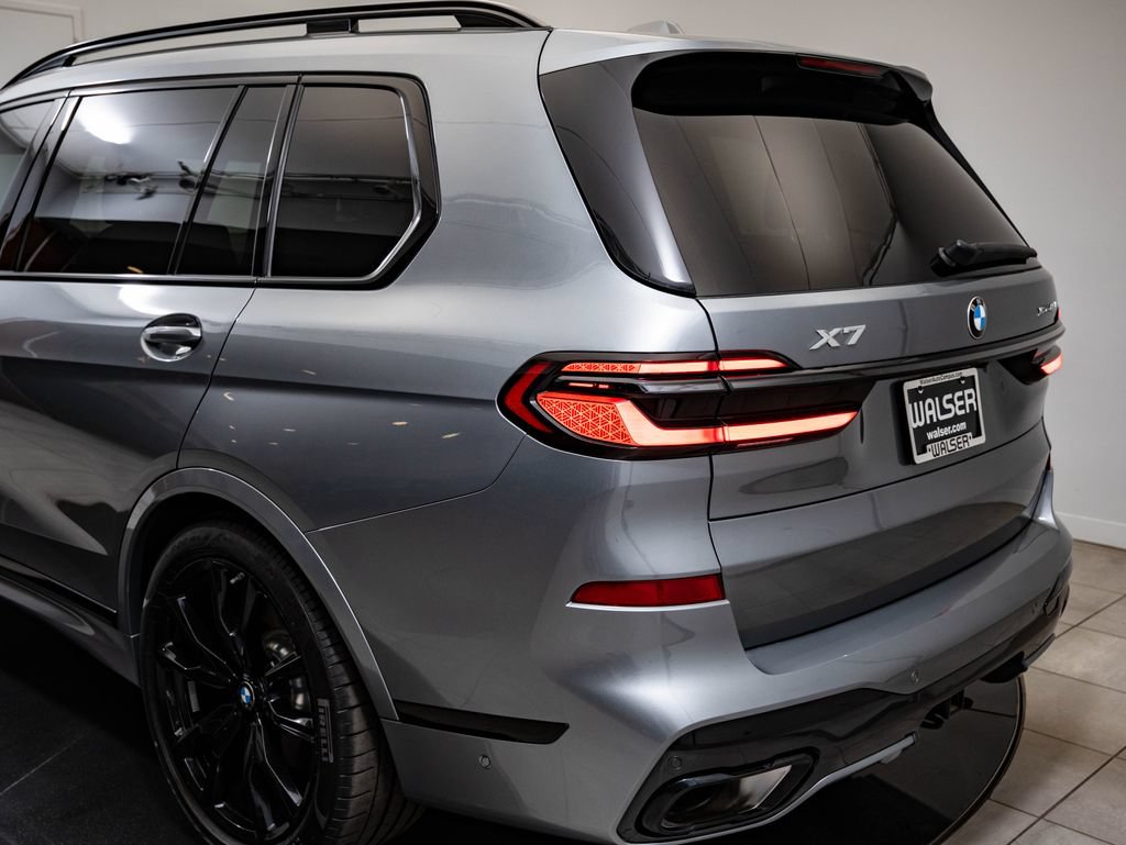 Certified 2026 BMW X7 xDrive40i w/ Executive Package AWD/4WD image 19