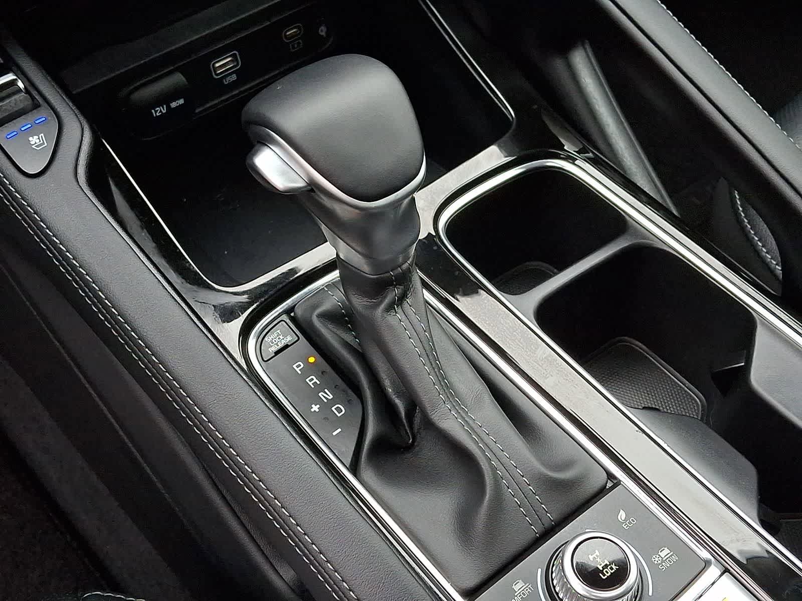 Used 2024 Kia Telluride EX AWD/4WD image 17