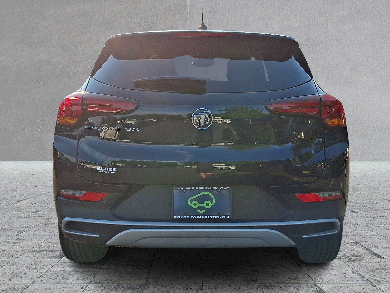 Certified 2021 Buick Encore GX Preferred w/ Cold Weather Comfort Package FWD image 5