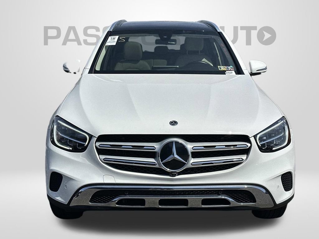 Used 2021 Mercedes-Benz GLC 300 4MATIC w/ Premium Package image 7