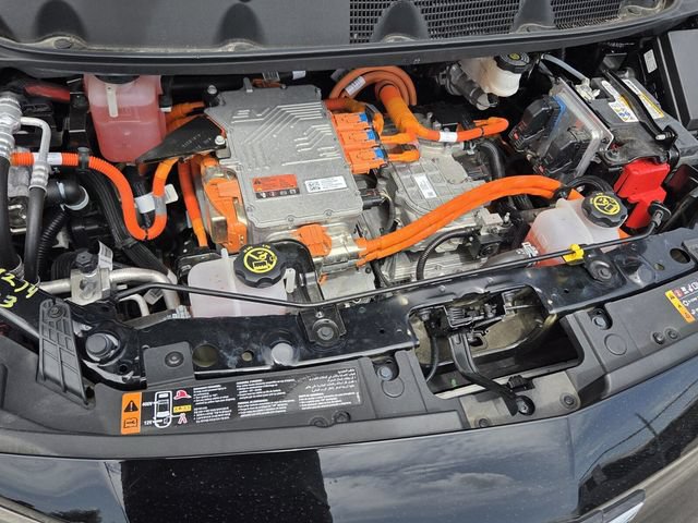 Used 2023 Chevrolet Bolt LT w/ Infotainment Package FWD image 18