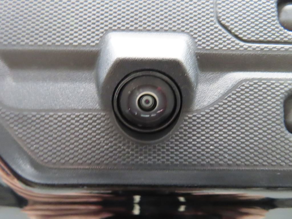 Used 2025 GMC Sierra 2500 AT4 image 35