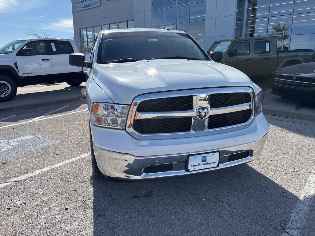 Used 2023 RAM 1500 Classic SLT image 9