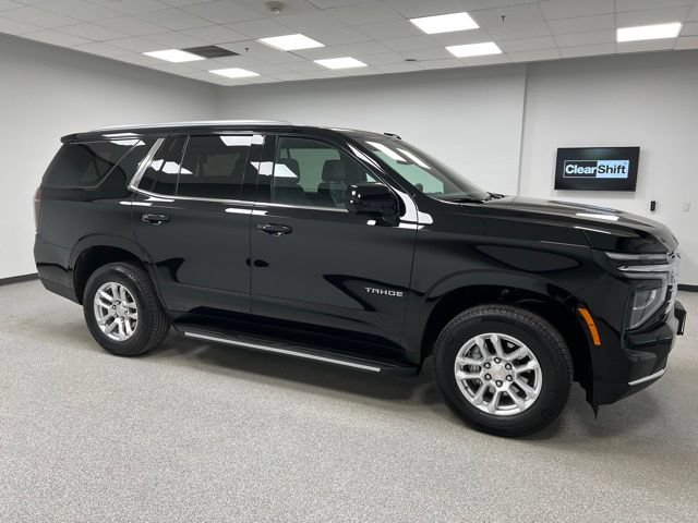 Used 2025 Chevrolet Tahoe LT AWD/4WD image 11
