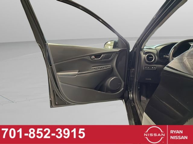 Used 2020 Hyundai Kona SEL Plus image 34