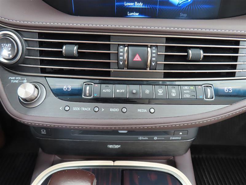 Used 2019 Lexus LS 500 w/ Interior Upgrade Package RWD image 33