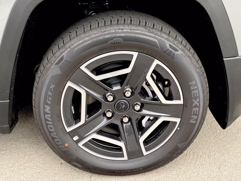 New 2026 Jeep Cherokee Limited AWD/4WD image 27