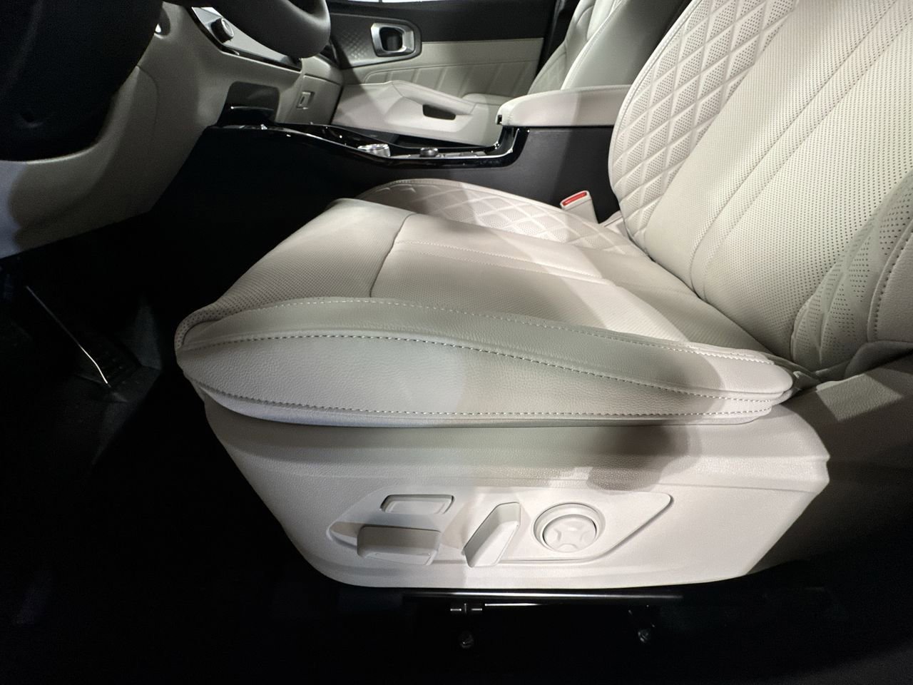 New 2026 Kia Sorento SX Prestige image 17