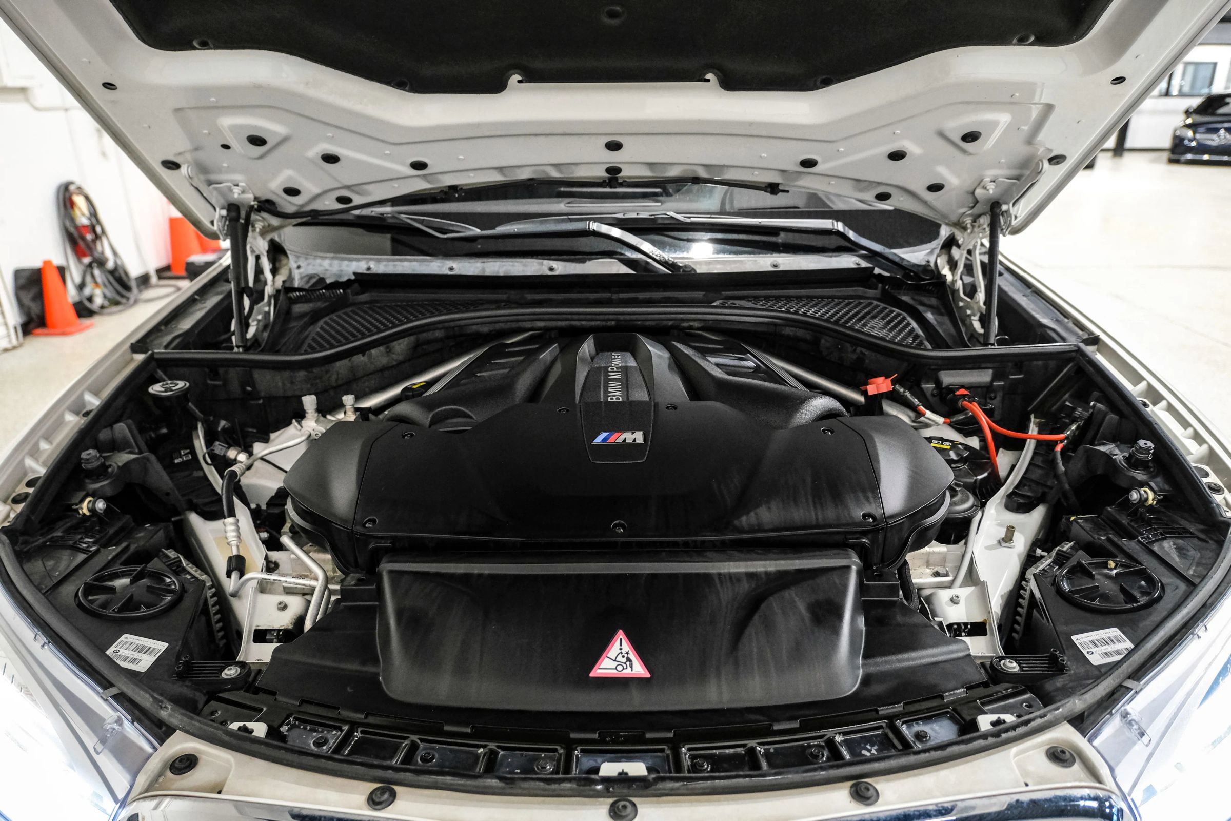 Used 2018 BMW X5 M image 53