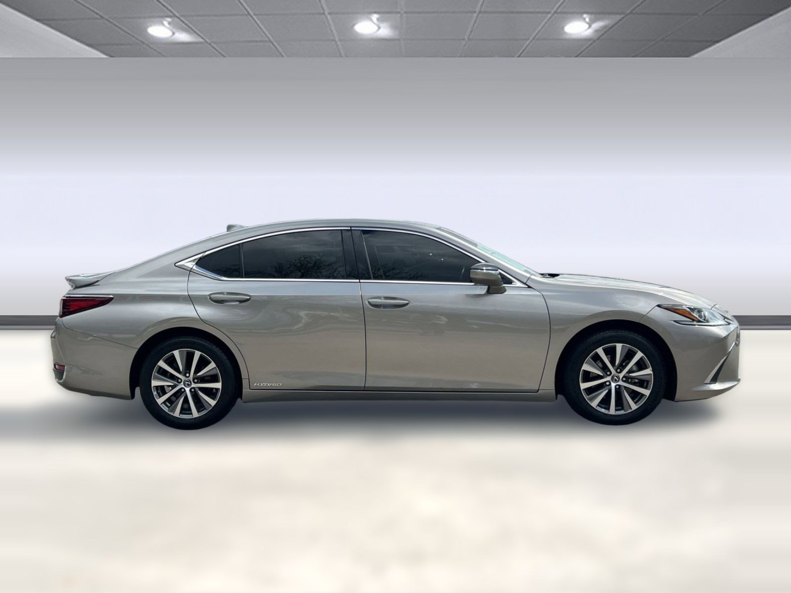 Used 2020 Lexus ES 300h w/ Accessory Package image 7