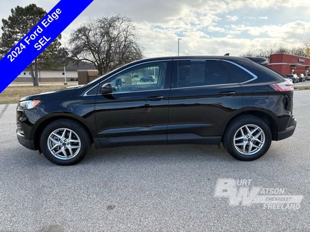 Used 2024 Ford Edge SEL image 3