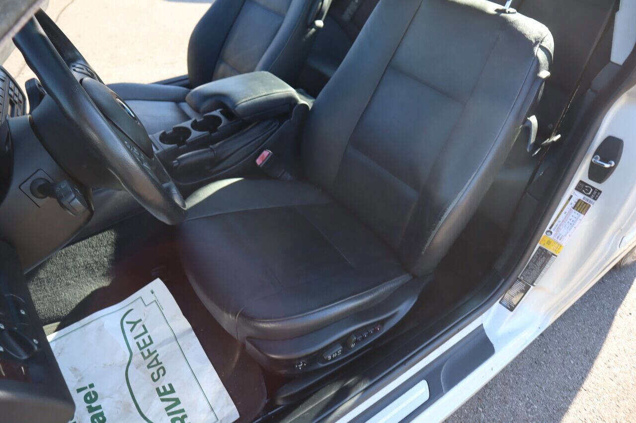 Used 2006 BMW 325Ci Coupe image 37