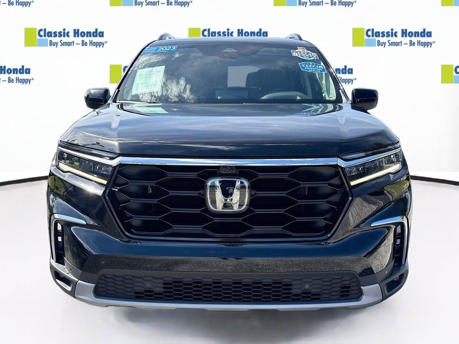 Certified 2023 Honda Pilot Elite image 2