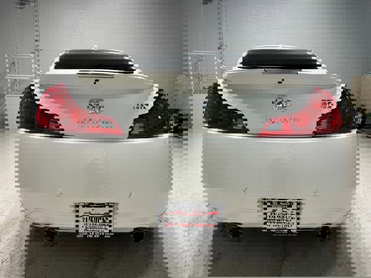 Used 2011 INFINITI G37 Sport image 6