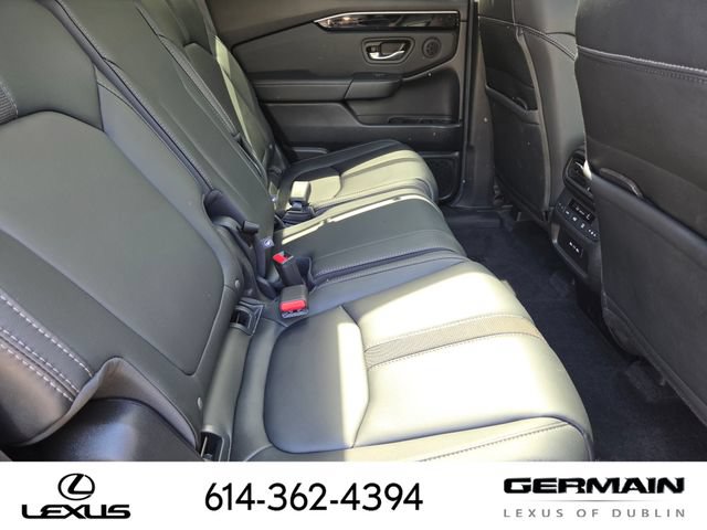 Used 2025 Honda Pilot Touring image 30