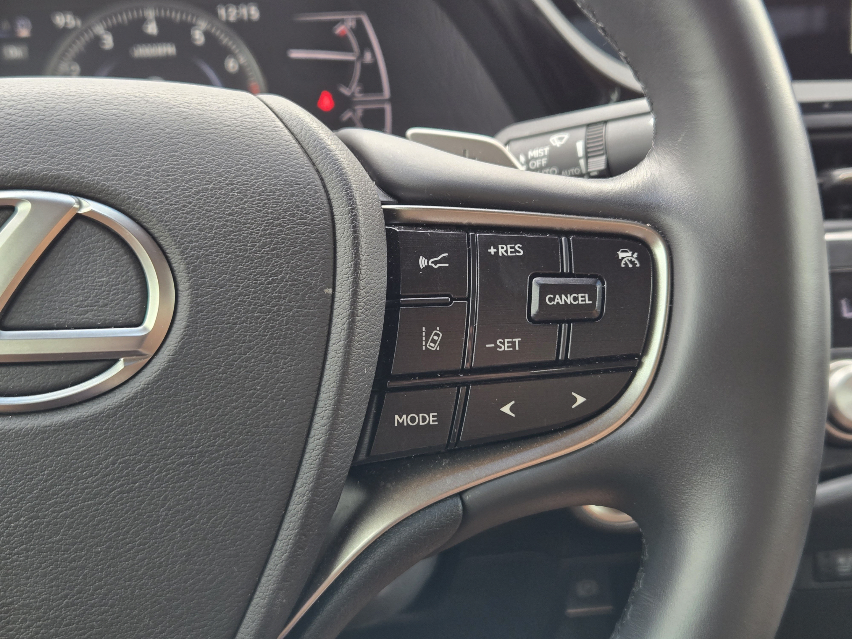 Used 2025 Lexus ES 350 w/ Premium Package FWD image 28