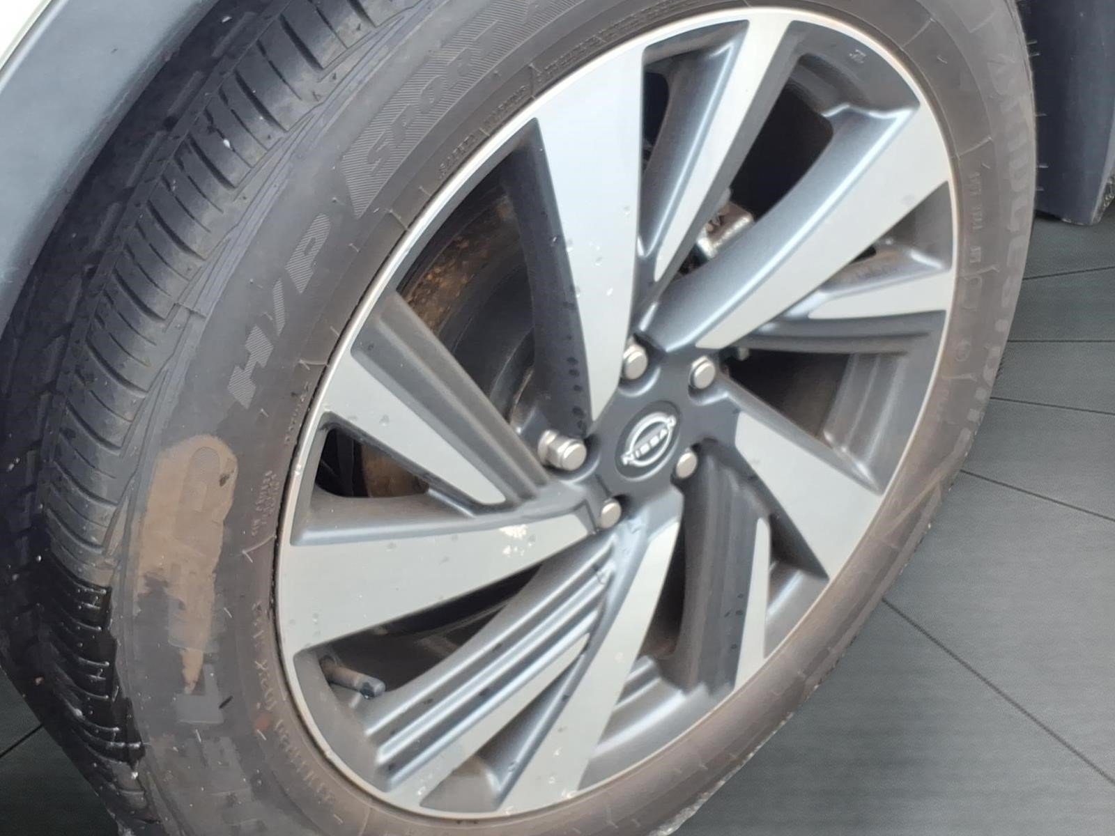 Used 2024 Nissan Murano SL AWD/4WD image 6