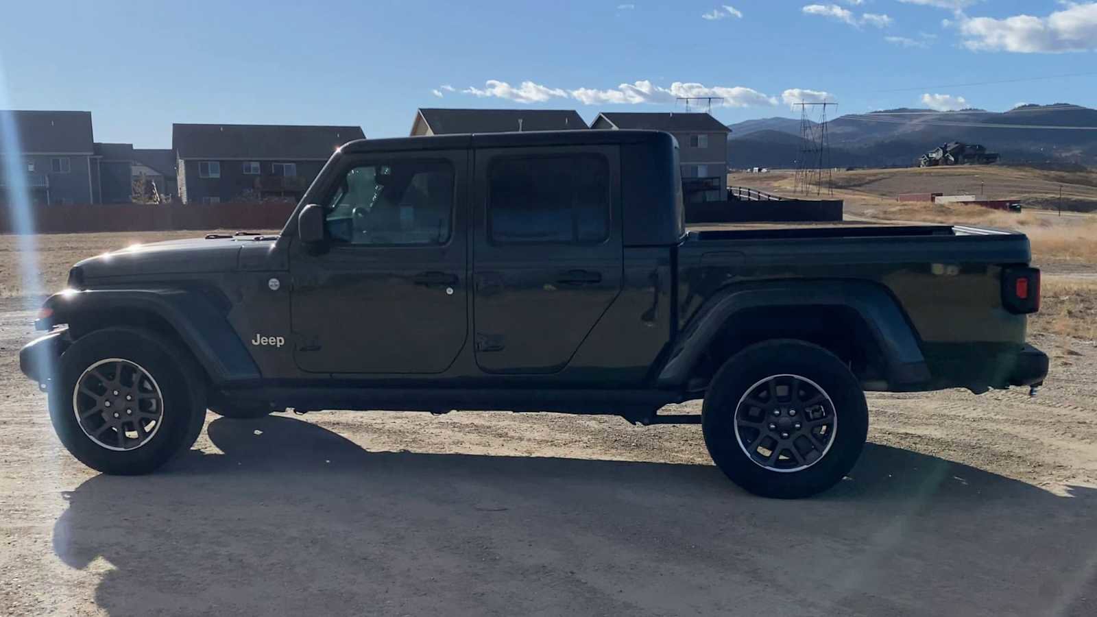 Used 2022 Jeep Gladiator Overland w/ Trailer Tow Package image 5