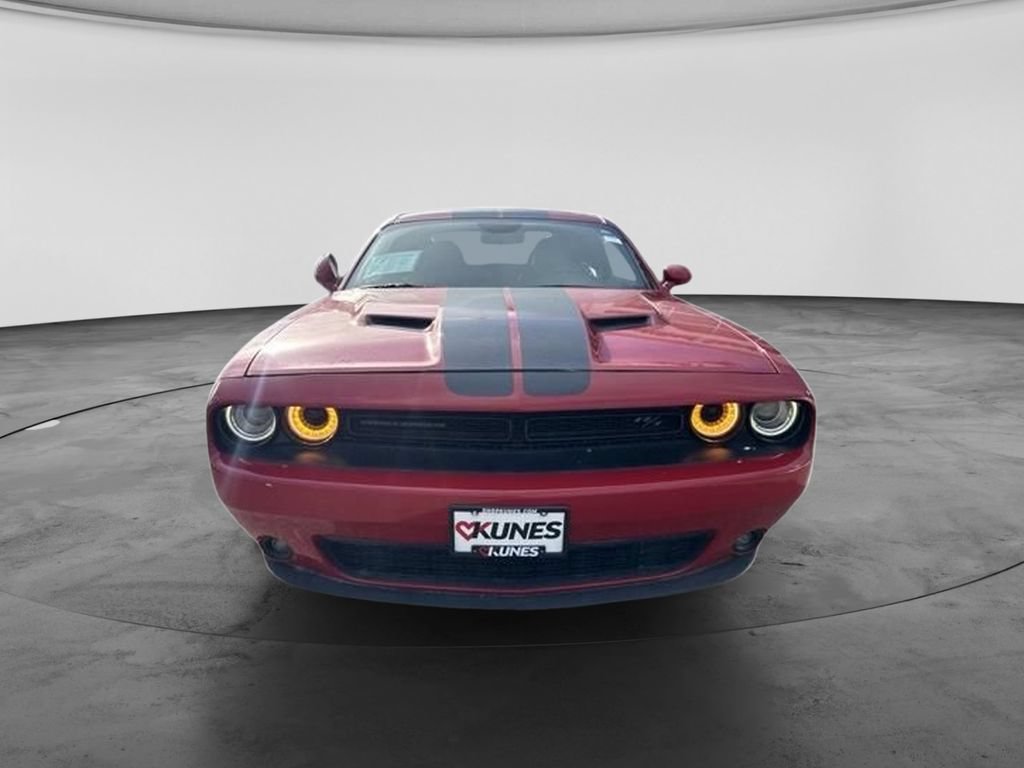 Used 2016 Dodge Challenger R/T Plus RWD image 8
