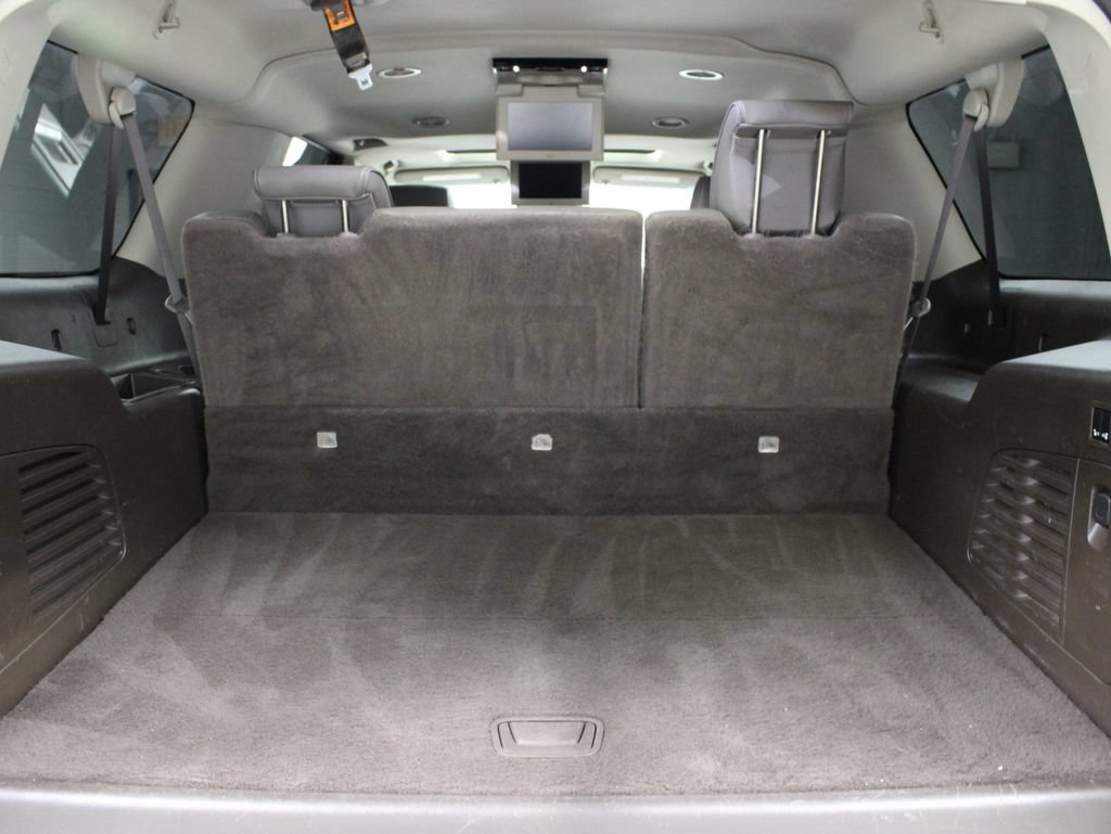 Used 2019 GMC Yukon XL Denali AWD/4WD image 38