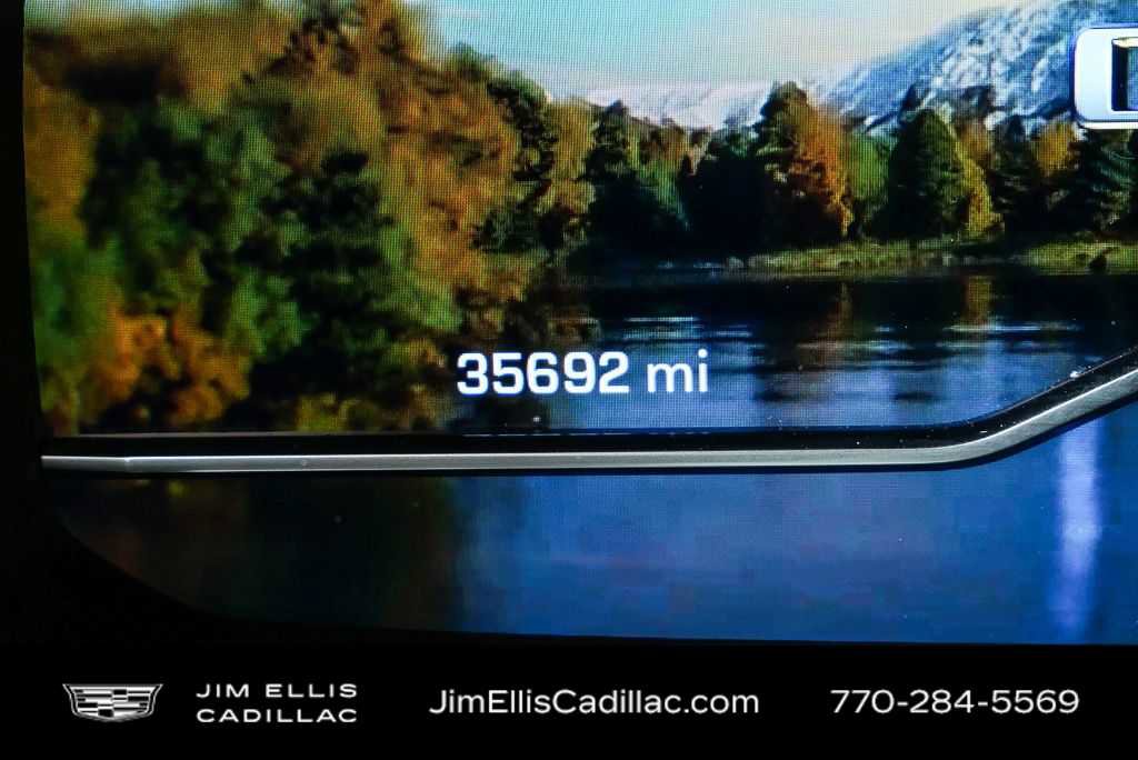 Used 2024 Chevrolet Tahoe High Country image 17